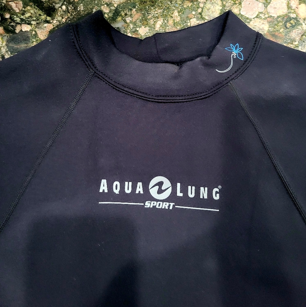 Women's Neoprene Rash Guard - Picture 5 of 6